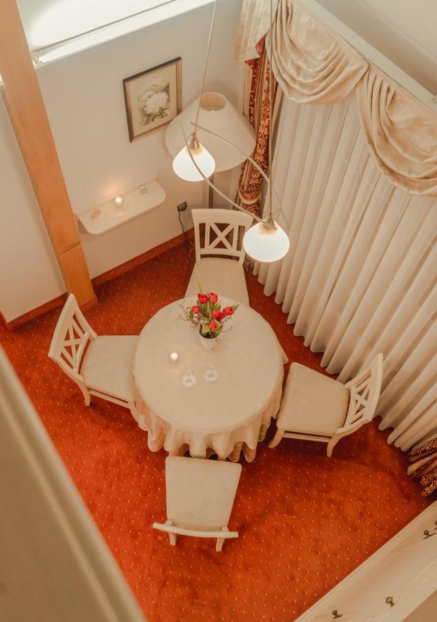 Hotel & Restaurant Se-Mi Veliko Trgovisce ภายนอก รูปภาพ